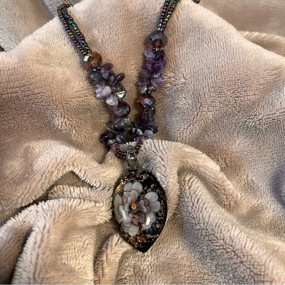 VINTAGE Purple Beaded Statement Necklace with a Large Glass Floral Stone